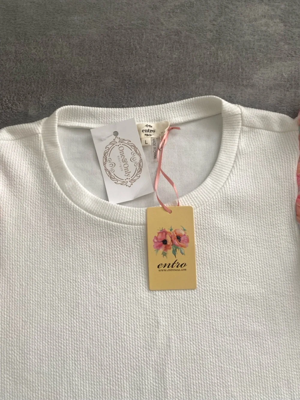 Entro White Textured Top Pink Floral Puff Sleeves Size L NWT - Picture 9 of 14